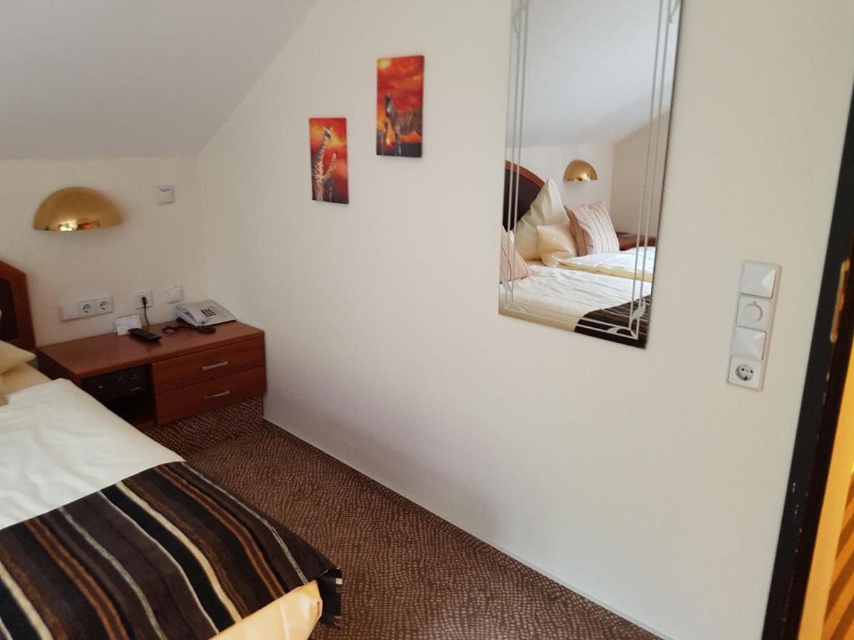 Hotel Deynique Westerburg  Ngoại thất bức ảnh